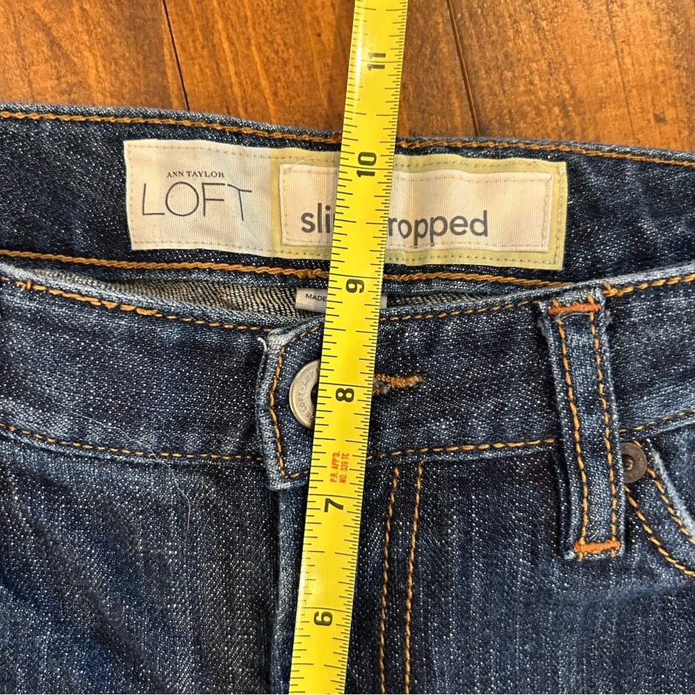 💐 LOFT Dark Wash Wide Leg Cropped Jeans - Picture 8 of 9